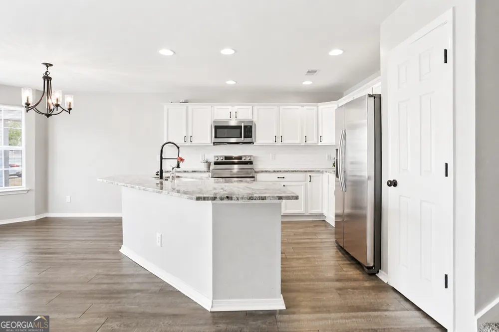 91 Fairgreen ST Savannah, GA 31407