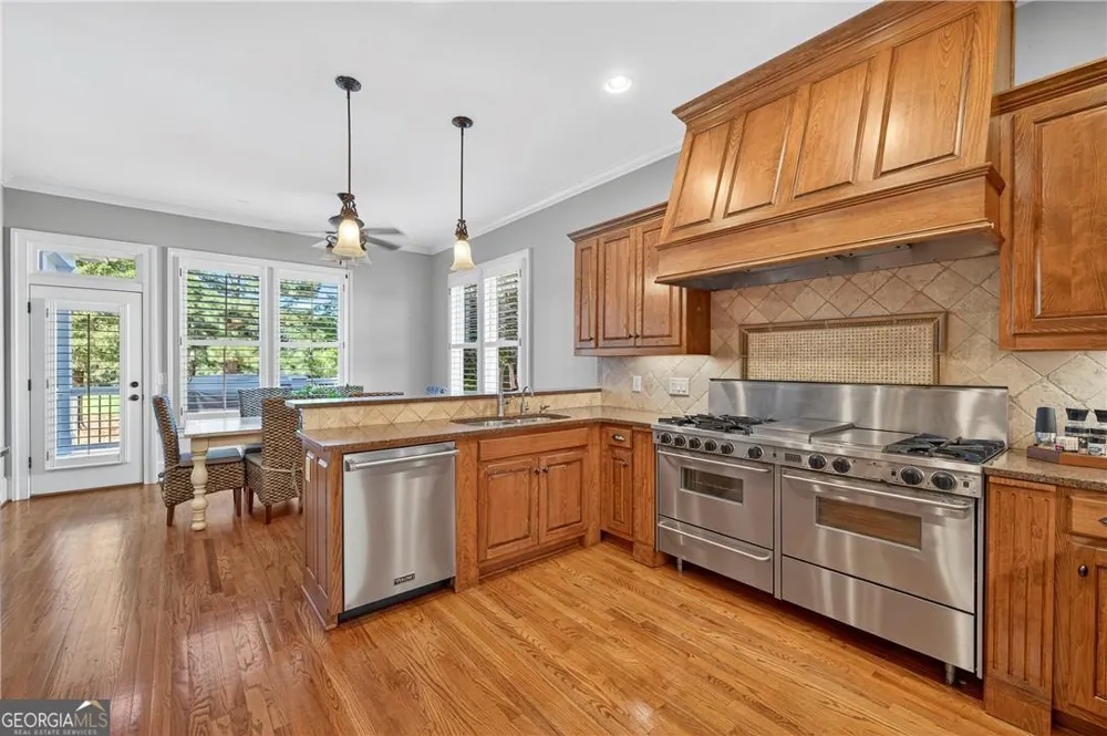 675 Garden CIR Statham, GA 30666