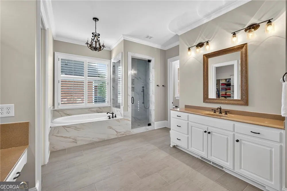 675 Garden CIR Statham, GA 30666