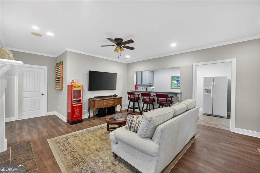 675 Garden CIR Statham, GA 30666