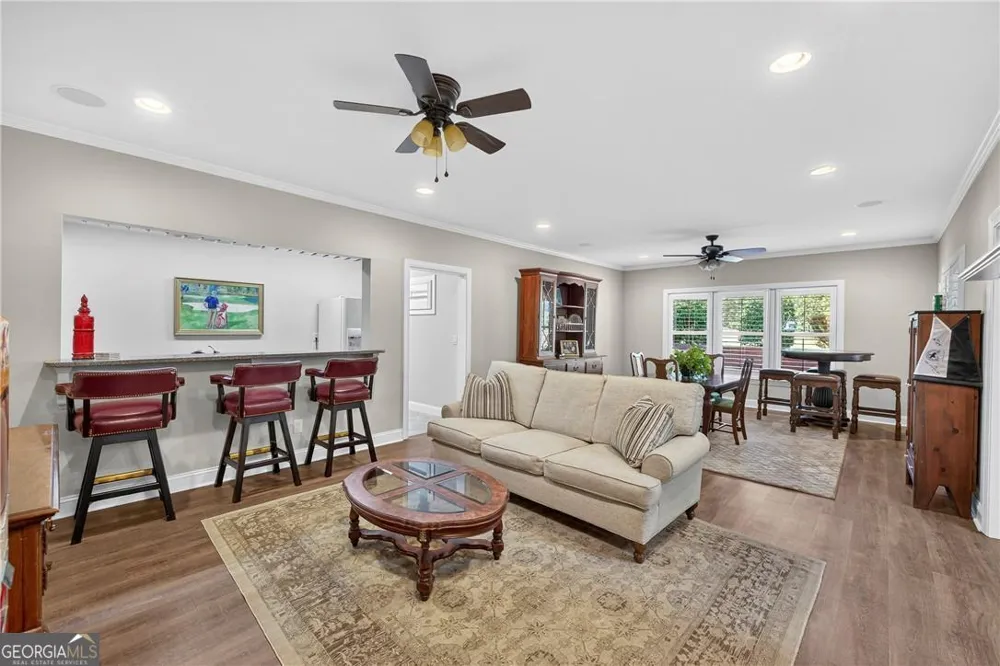 675 Garden CIR Statham, GA 30666