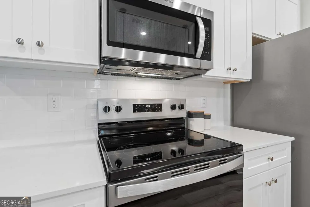 851 Eagle AVE Riverdale, GA 30296