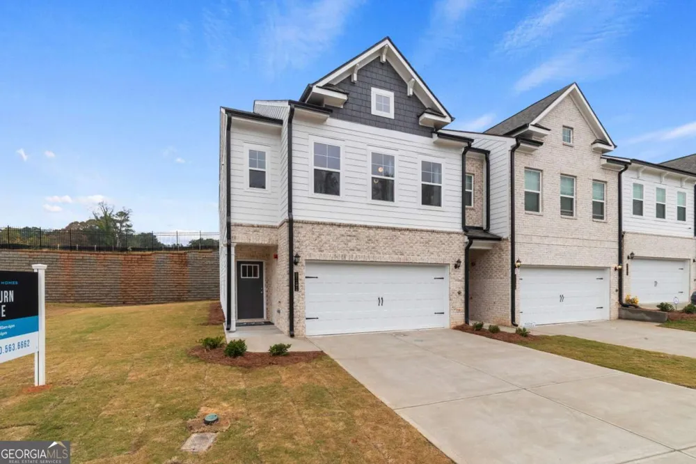 851 Eagle AVE Riverdale, GA 30296