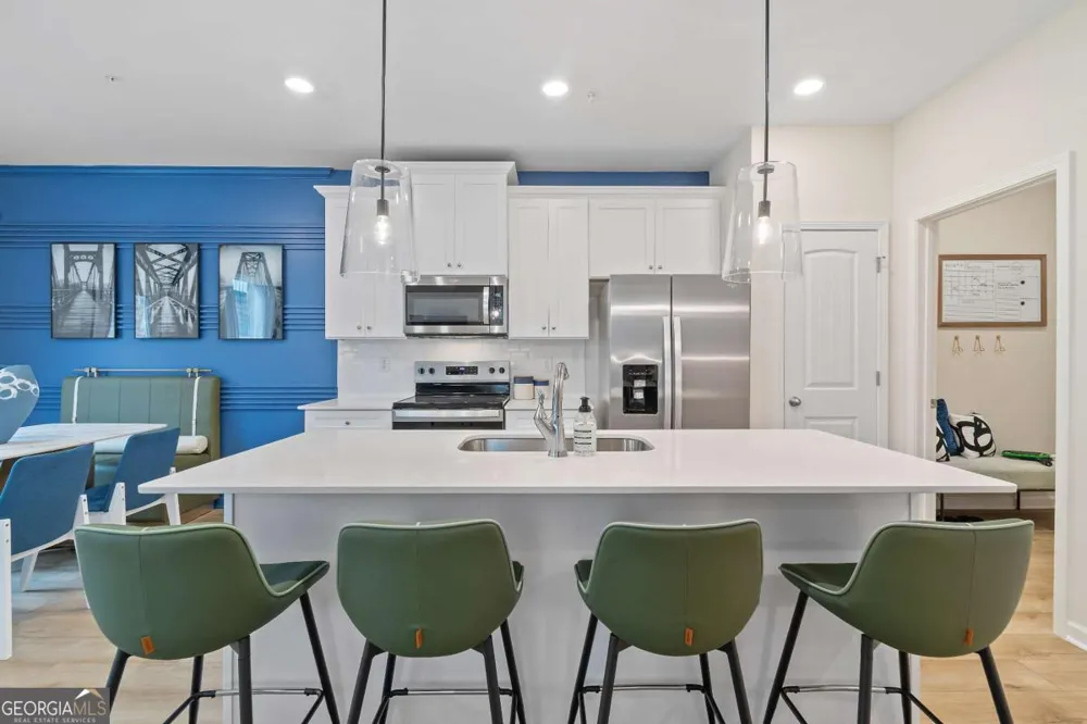 851 Eagle AVE Riverdale, GA 30296