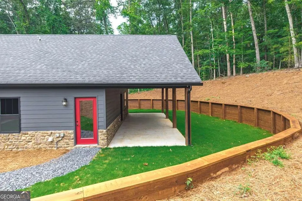 25 Katie Haven RD Morganton, GA 30560