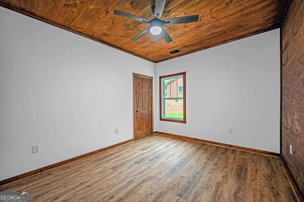 25 Katie Haven RD Morganton, GA 30560