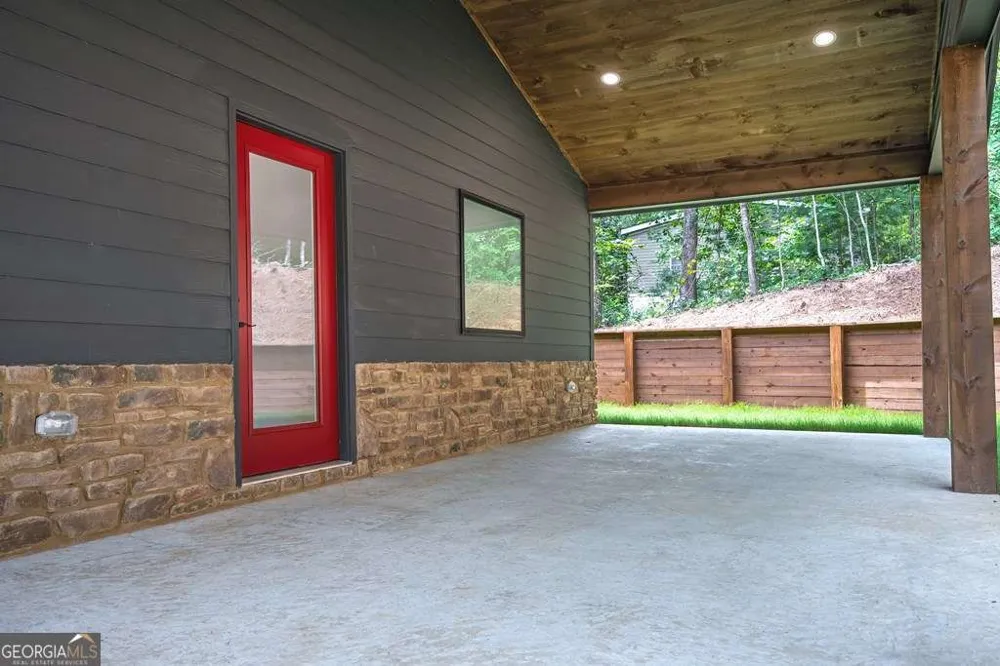 25 Katie Haven RD Morganton, GA 30560