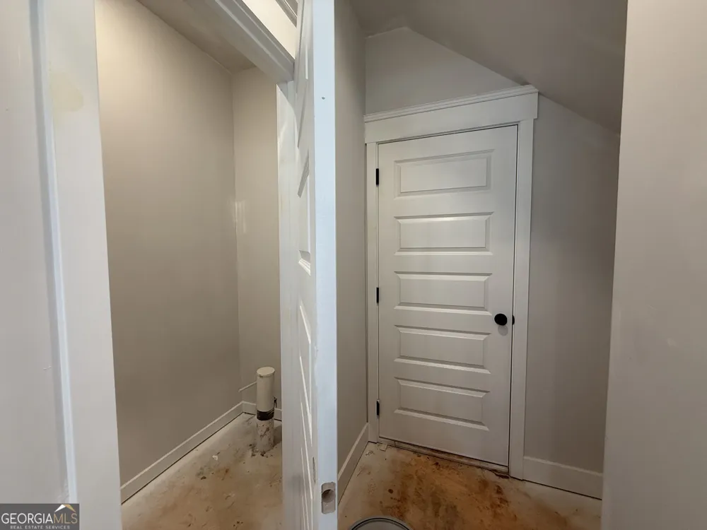 279 Brook Landing CIR Auburn, GA 30011