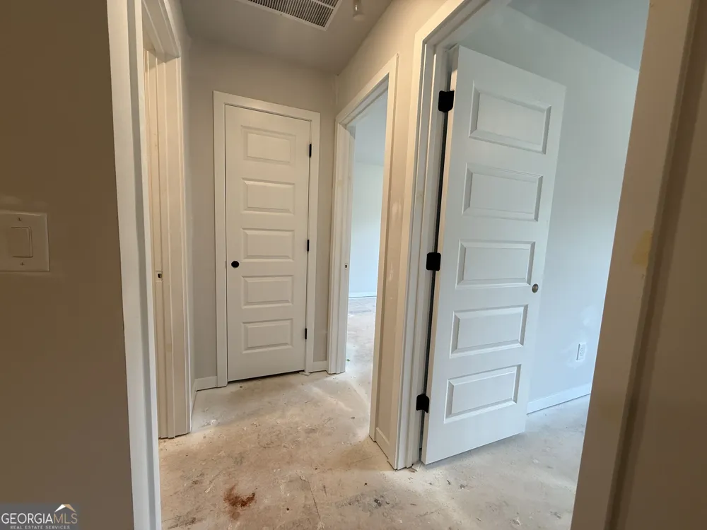 279 Brook Landing CIR Auburn, GA 30011