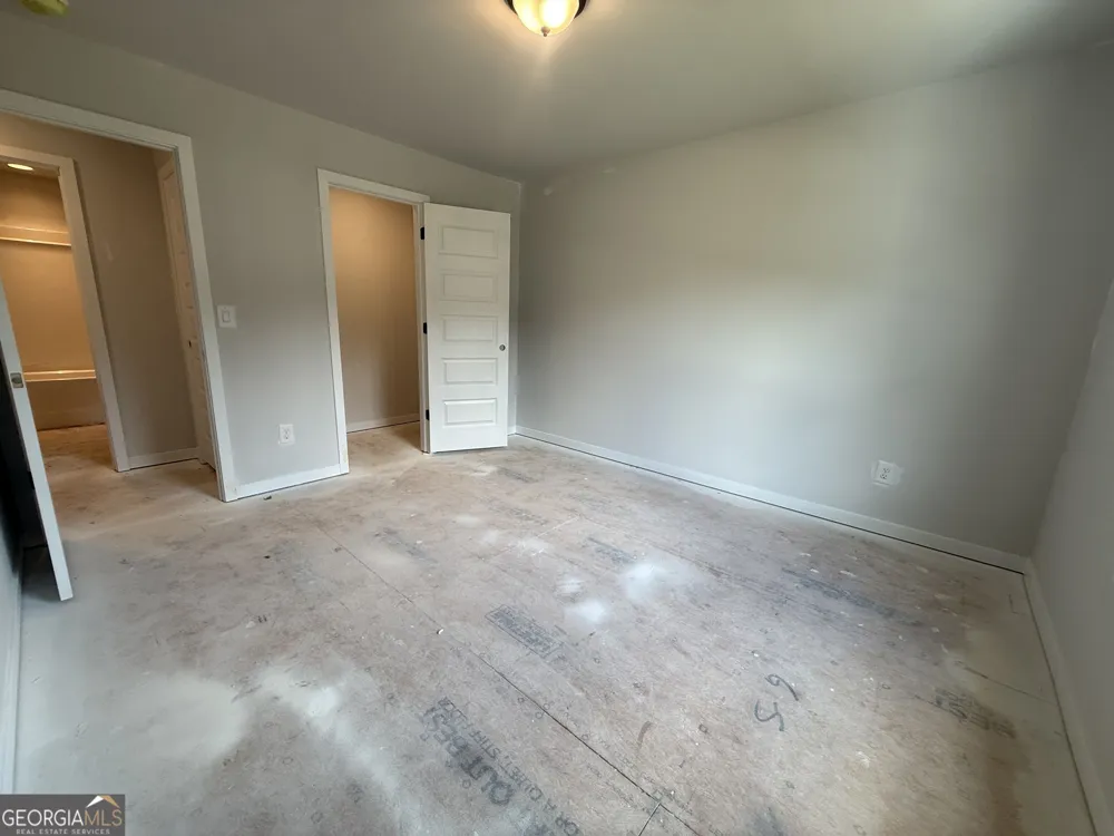 279 Brook Landing CIR Auburn, GA 30011