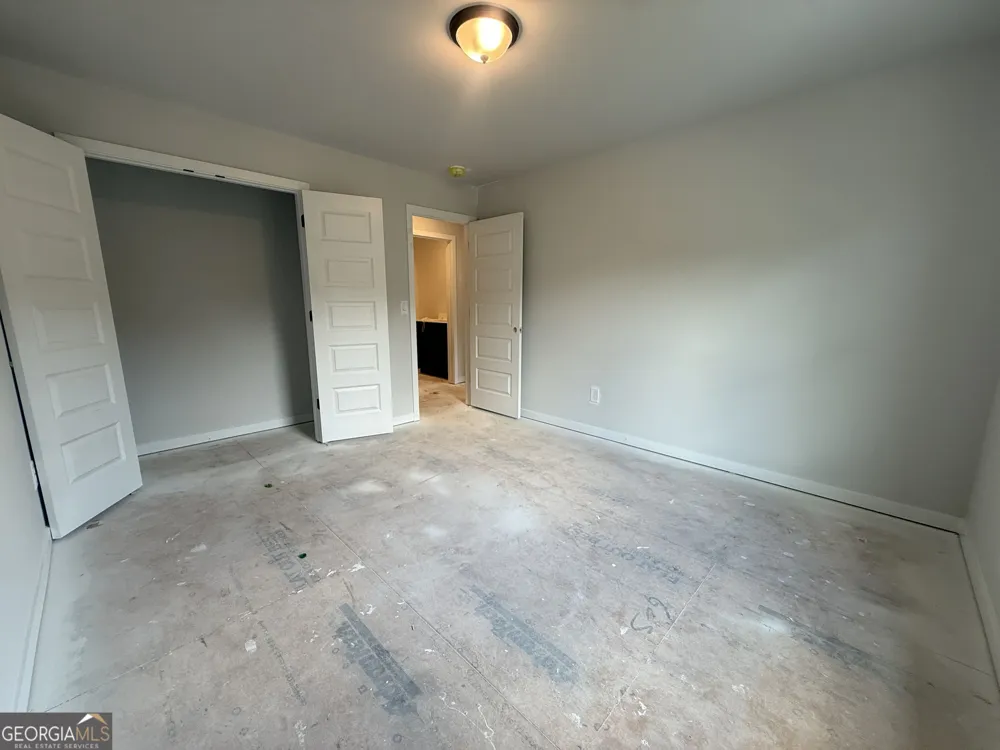 279 Brook Landing CIR Auburn, GA 30011