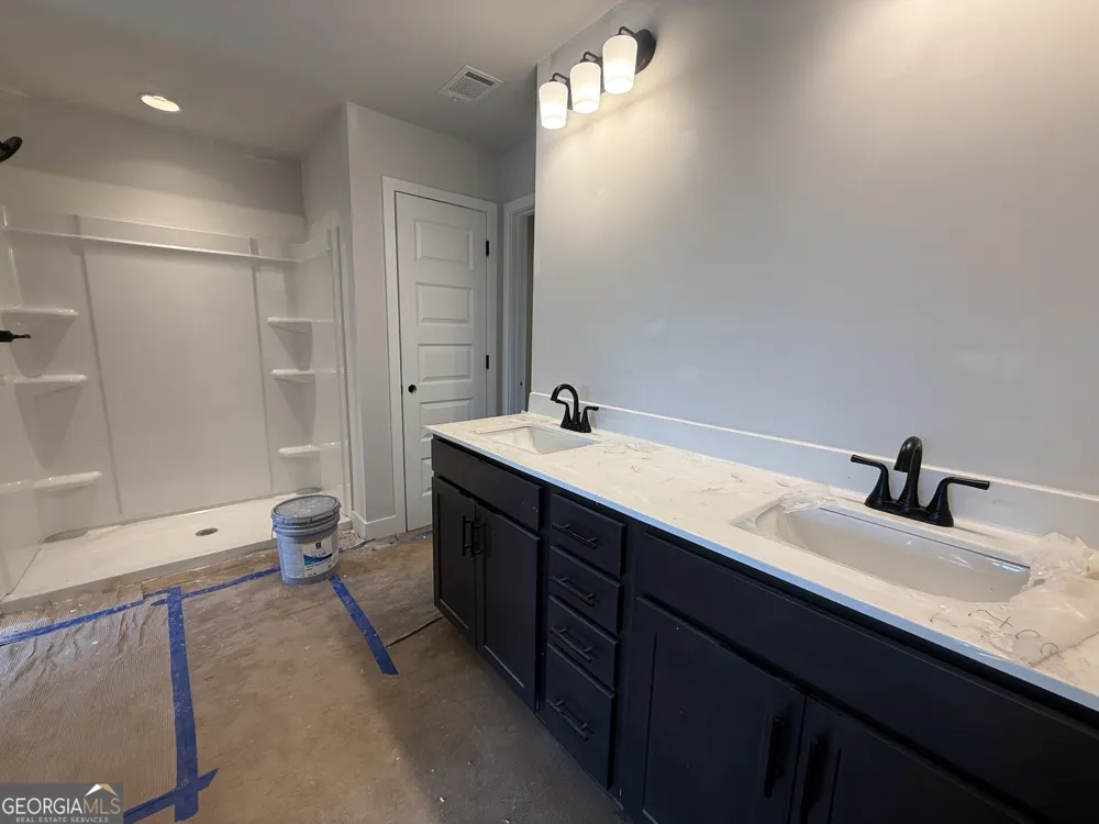279 Brook Landing CIR Auburn, GA 30011