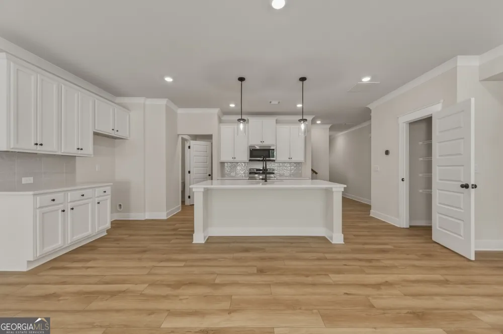 279 Brook Landing CIR Auburn, GA 30011