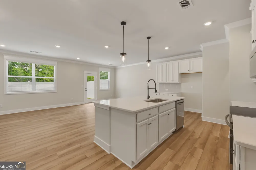 279 Brook Landing CIR Auburn, GA 30011