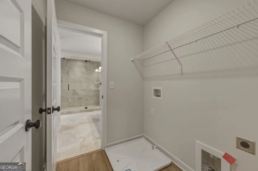279 Brook Landing CIR Auburn, GA 30011
