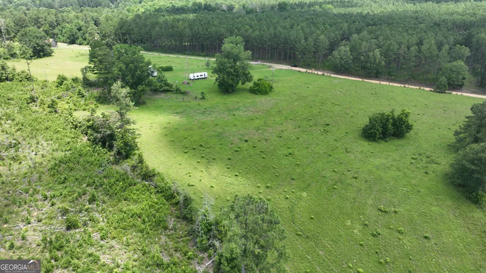 5257 Blume RD Mitchell, GA 30820