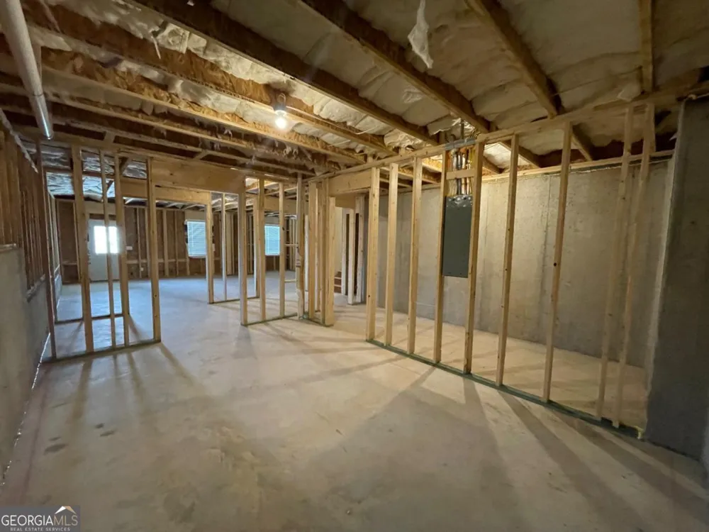 7214 Whitewater DR Flowery Branch, GA 30542