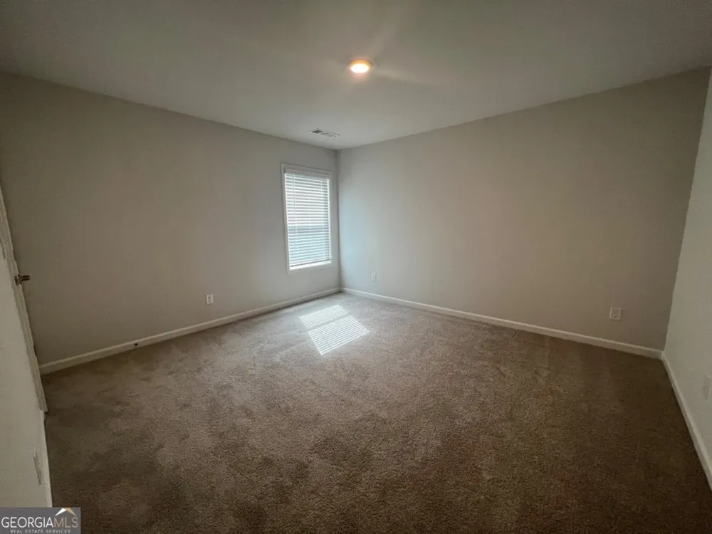 7214 Whitewater DR Flowery Branch, GA 30542