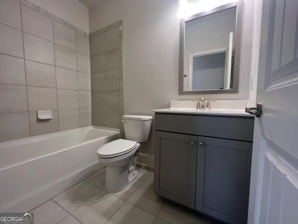 7214 Whitewater DR Flowery Branch, GA 30542