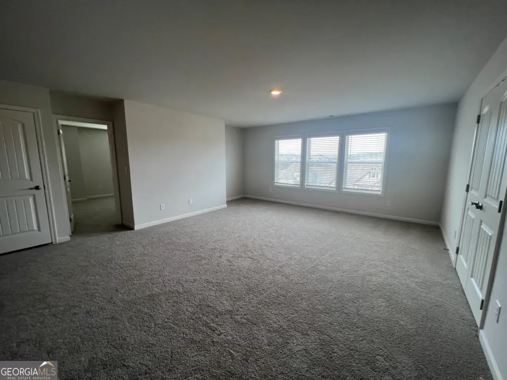 7214 Whitewater DR Flowery Branch, GA 30542