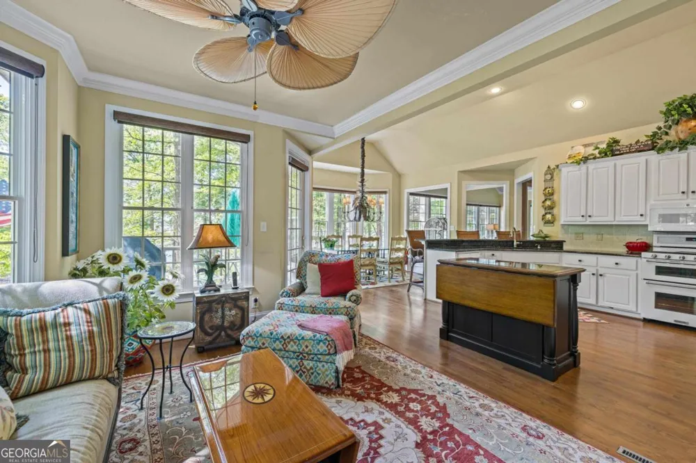 129 Barrington Hall DR Eatonton, GA 31024