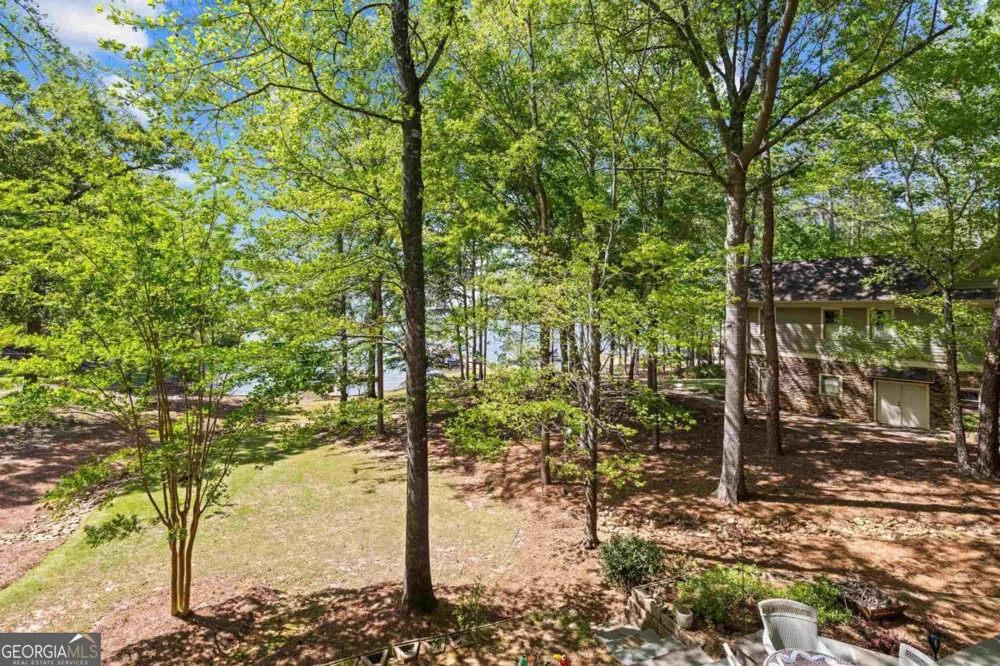 129 Barrington Hall DR Eatonton, GA 31024