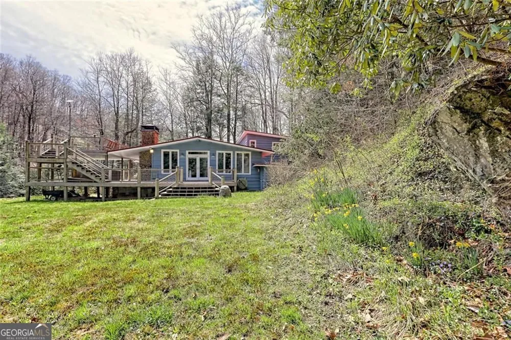 2960 Tate City RD Hayesville, NC 28904