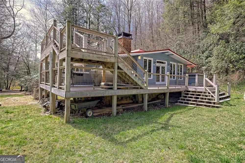 2960 Tate City RD Hayesville, NC 28904