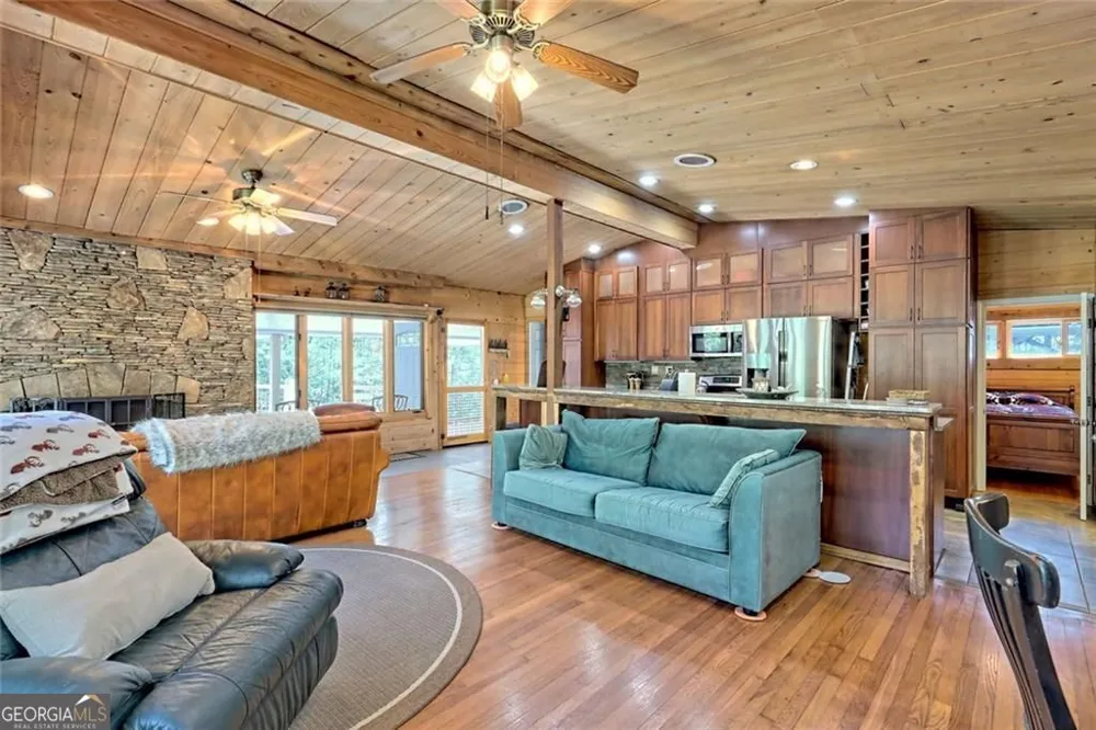 2960 Tate City RD Hayesville, NC 28904