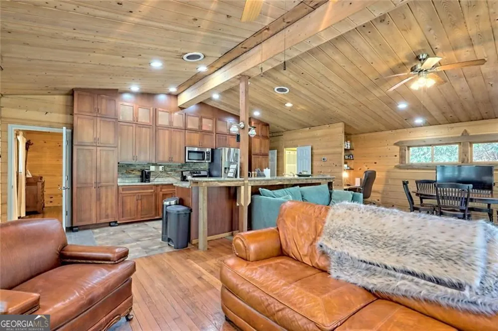 2960 Tate City RD Hayesville, NC 28904