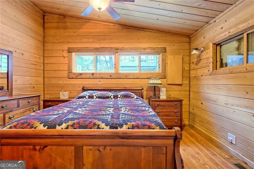 2960 Tate City RD Hayesville, NC 28904