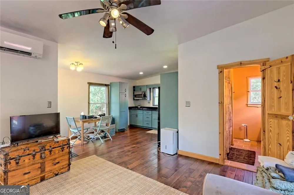 2960 Tate City RD Hayesville, NC 28904