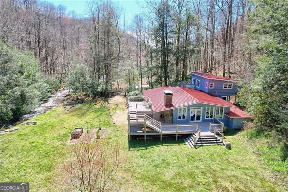 2960 Tate City RD Hayesville, NC 28904