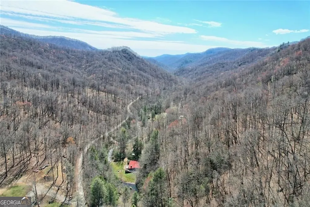 2960 Tate City RD Hayesville, NC 28904