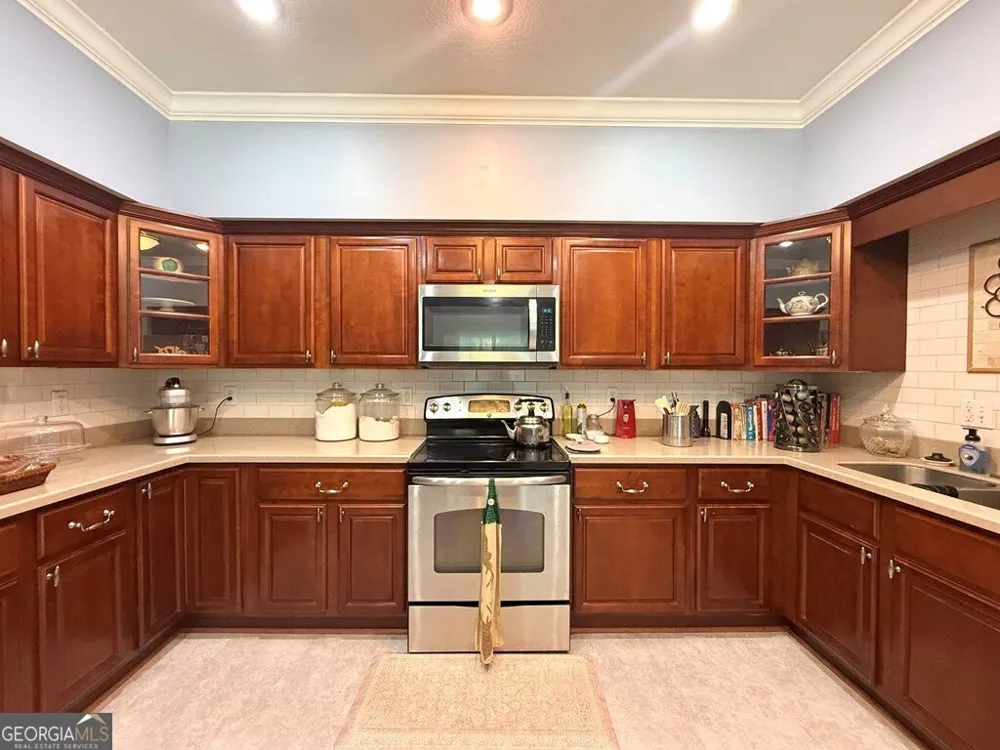827 Plantation DR Adel, GA 31620