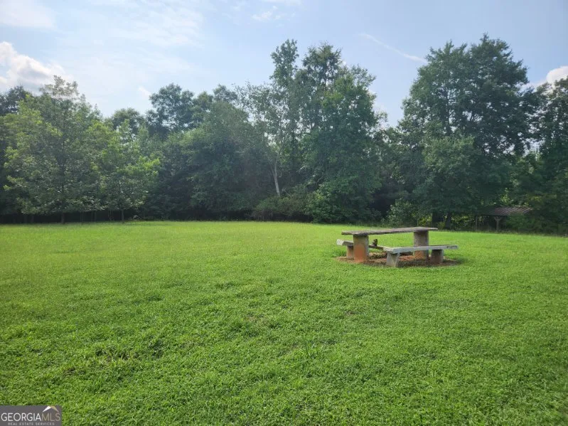 2601 Sims Kidd RD Comer, GA 30629