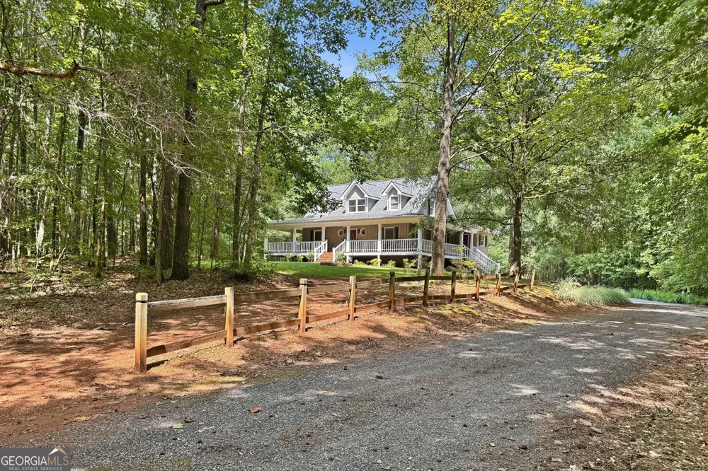 421 S Mount Carmel RD McDonough, GA 30253