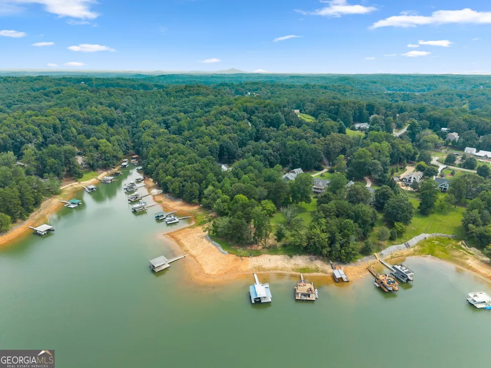 69 Winterhawk CV Dawsonville, GA 30534