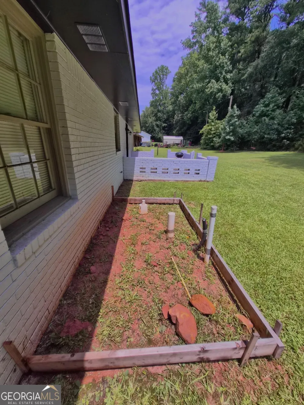 122 Longstreet CIR Oxford, GA 30054