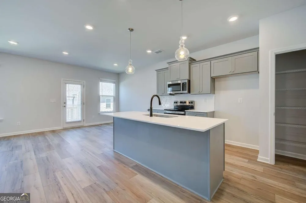 663 Treasure DR Stockbridge, GA 30281