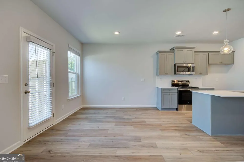 663 Treasure DR Stockbridge, GA 30281