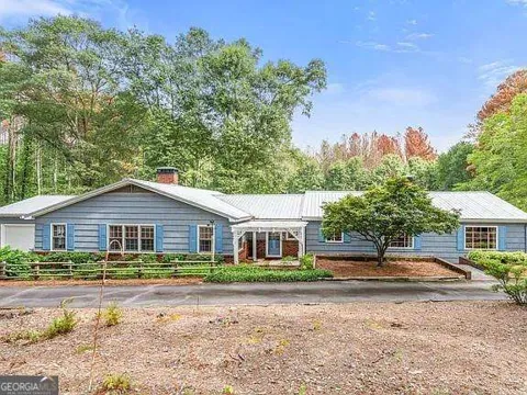 264 Euharlee RD SW