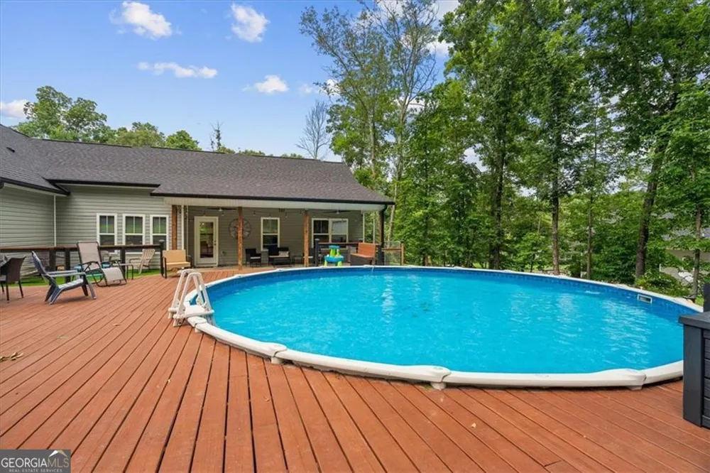 499 Oakland DR SE Calhoun, GA 30701