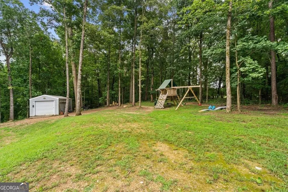499 Oakland DR SE Calhoun, GA 30701