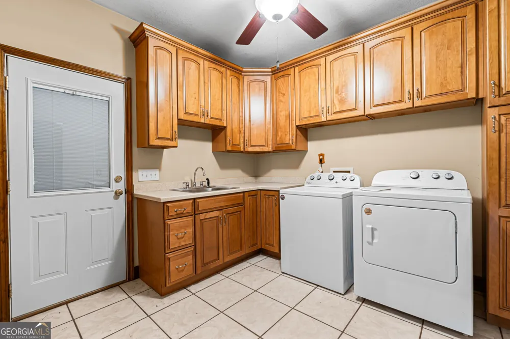 232 Bazemore Circle Warner Robins, GA 31093
