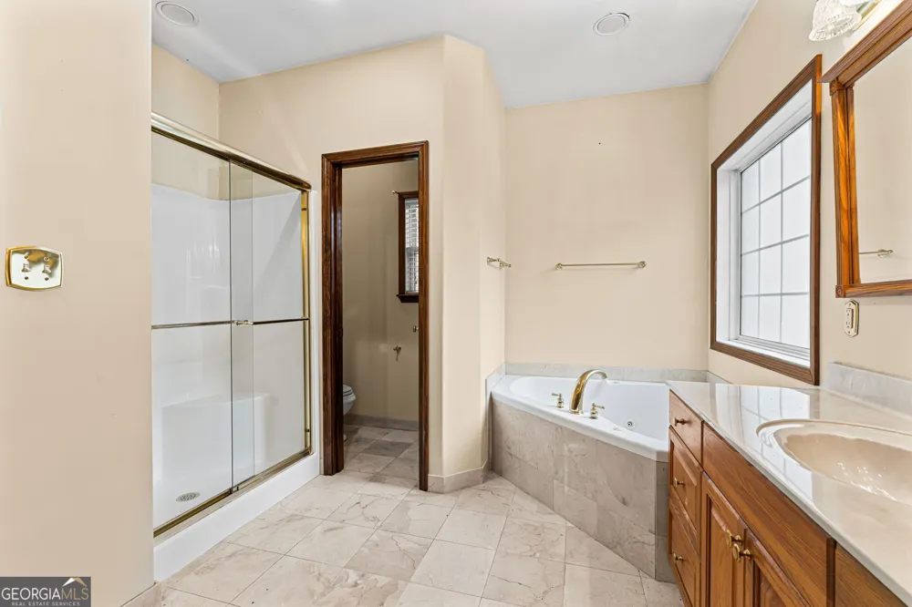 232 Bazemore Circle Warner Robins, GA 31093