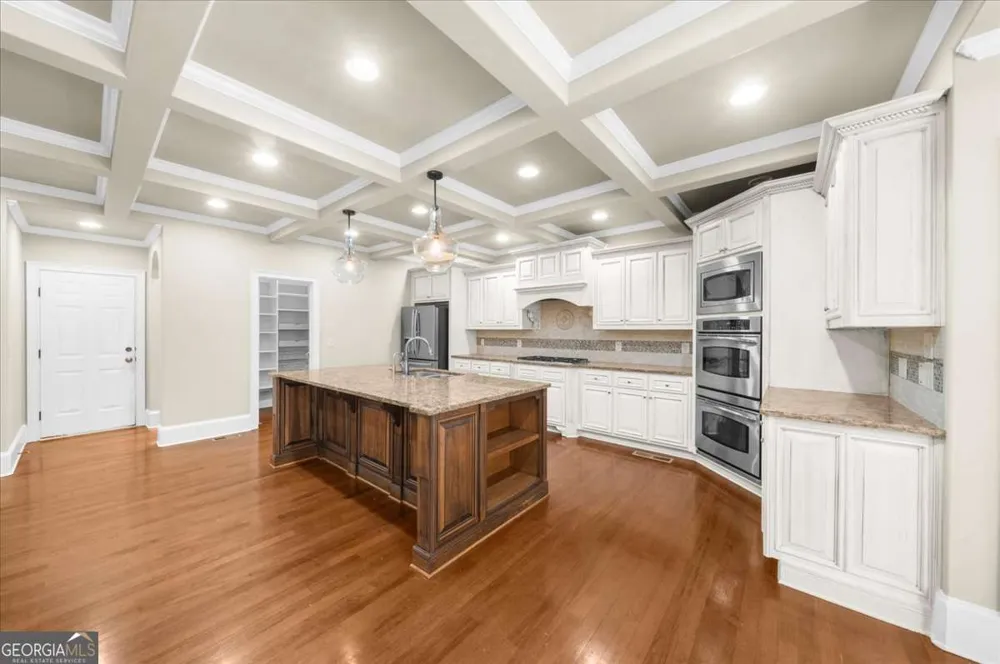 4703 Grandview PKWY Flowery Branch, GA 30542