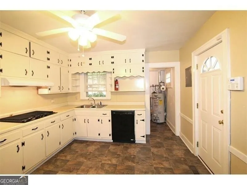 3461 Lee ST College Park, GA 30337