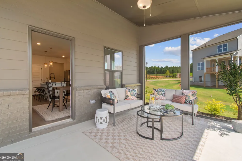 33 Butternut WAY Auburn, GA 30011