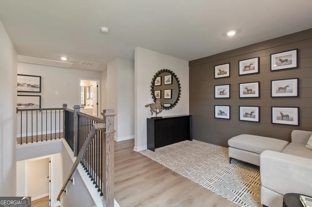 33 Butternut WAY Auburn, GA 30011